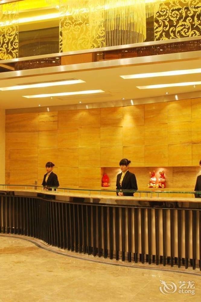 Vienna Hotel Qingyuan Lianjiang Road Eksteriør billede
